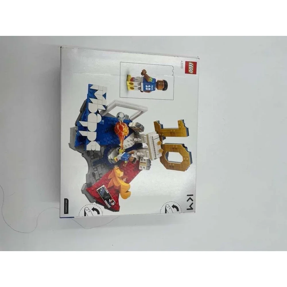 LEGO Kylian Mbappé Set 43013